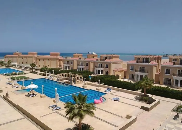 Beachfront Luxury - Selena Bay Hurghada