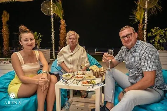 Aparthotel Beachfront Luxury - Selena Bay
